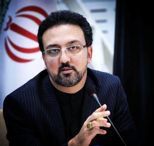 سیر تکامل  روابط عمومی و ارتباطات در گذر زمان به تصویر کشیده می شود

