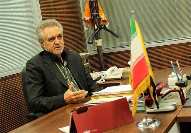 فوتبال مسلمان تمام نشده است/ از سپاهان انتظاری غیر از قهرمانی نداریم