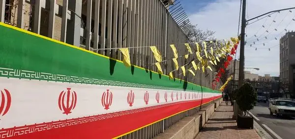 شمال شرق تهران عطر و بوی روزهای انقلاب را به خود می گیرد