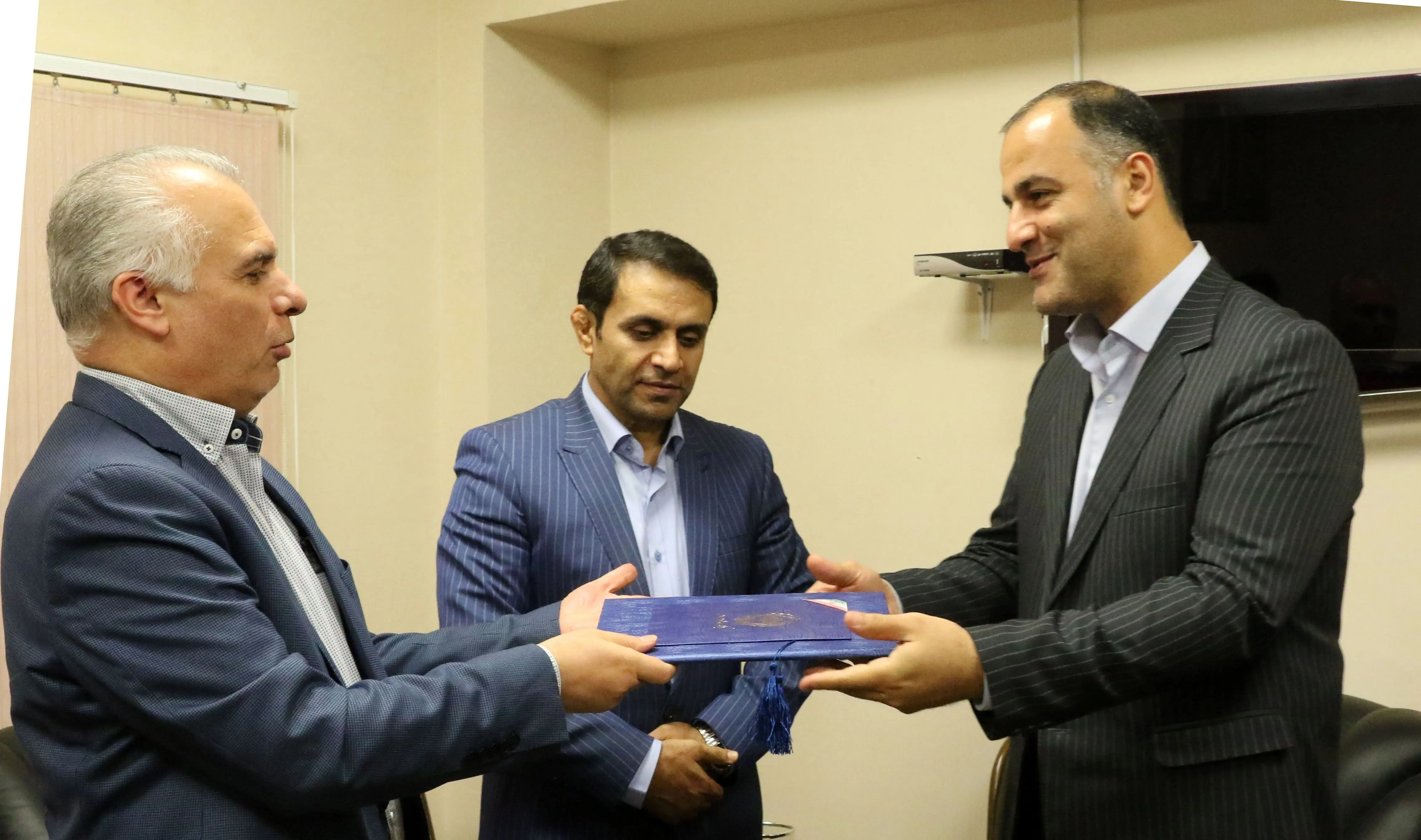 سرپرست صندوق پس انداز ملی ایران معارفه شد