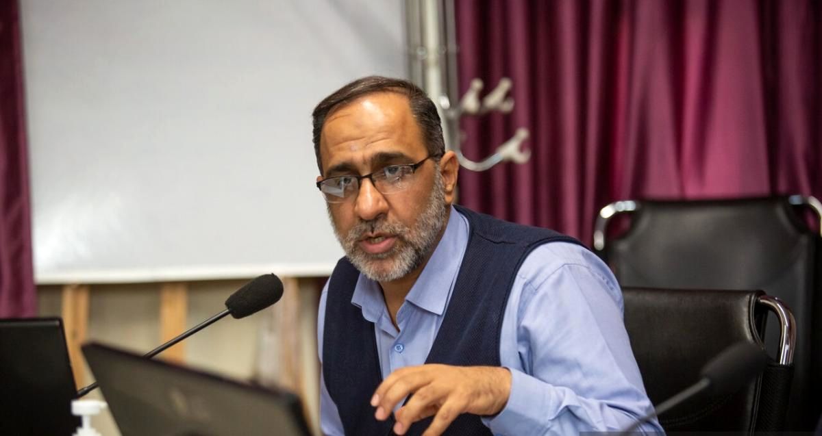 بومی‌سازی ماشین‌های جاروکش معابر کم‌عرض با کمک متخصصان داخلی در اصفهان