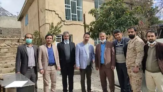 بازدید مدیر بیمه های آتش سوزی بیمه "ما" از مناطق زلزله زده شهرستان سی سخت
