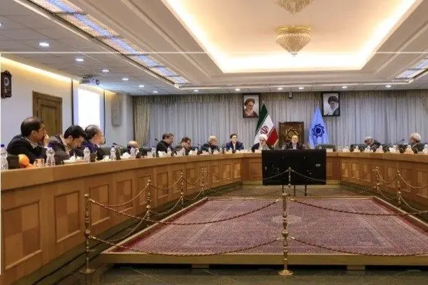 در جلسه دیروز شورای پول و اعتبار چه گذشت؟
