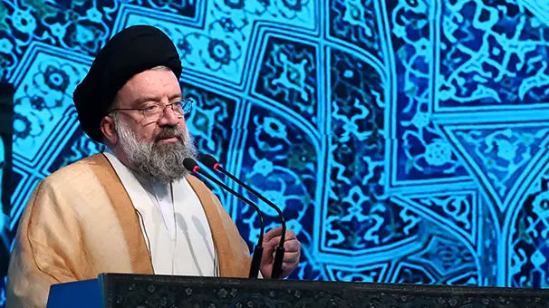 در مقابل ترامپ یک قدم عقب بیاییم،۱۰ قدم جلو می‌آید