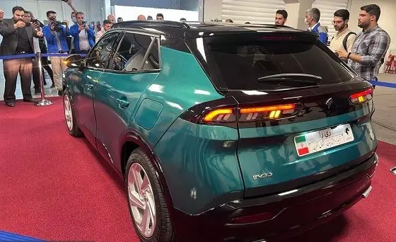 پیش بینی قیمت کراس اوور ایران خودرو/ ری را با چه نرخی به بازار میرسد؟