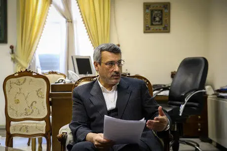 توهین به مسئولان بدون هیچ ملاحظه‌ای باید محکوم شود