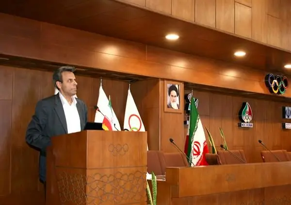 آموزش نقش هوش تجاری در موفقیت رهبران آینده