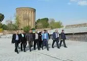 آئین بهره برداری از پروژه تونل زیر گذر استادمعین در قدمگاه امام (ره) انجام شد

