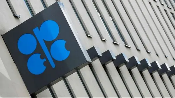 حمایت امارات از کاهش عرضه نفت اوپک