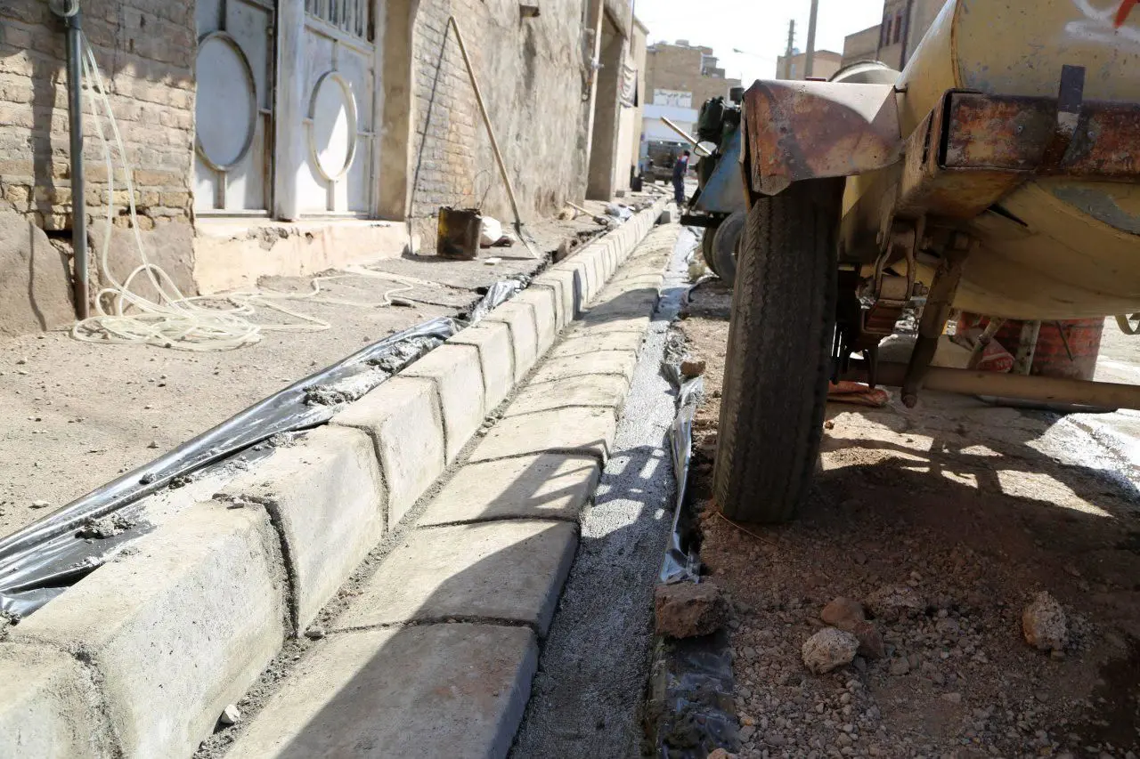 ساماندهی و اصلاح آبروهای منطقه 15

