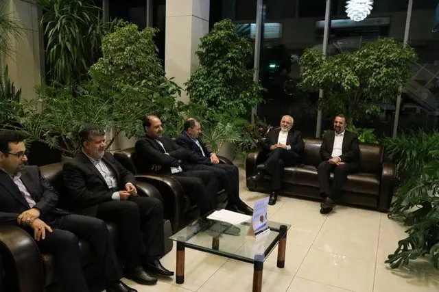 
ظریف وارد مسکو شد
