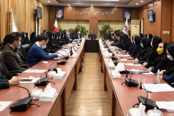 تولید خدمت و سرمایه در فروشگاه‌های شهروند