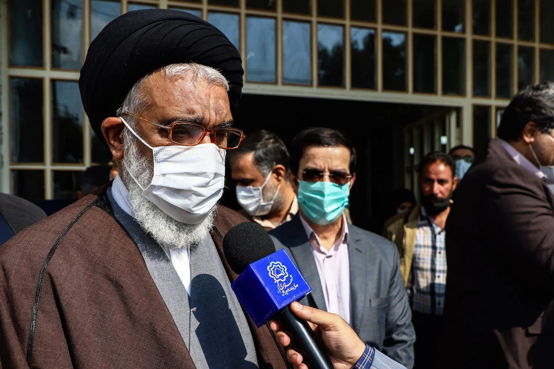 تقدیر نماینده ولی‌فقیه در استان از اقدامات فرهنگی و معرفی ظرفیت‌های قم توسط شهرداری قم

