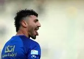 سعادتمند: از فرهاد مجیدی حمایت می‌کنیم