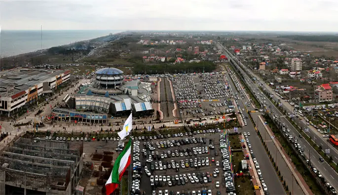 لزوم تدوین سیاست های بلند مدت در مناطق آزاد