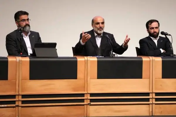 هلدینگ خلیج فارس، آماده انقلاب در صنعت پتروشیمی کشور می‌شود