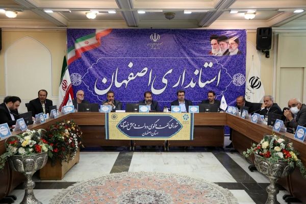 آماده تفویض اختیارات بیشتر به مدیر کل گمرکات استان اصفهان هستیم