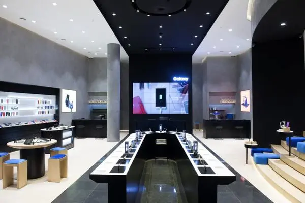 
اولین فروشگاه نسل جدید سامسونگ در تهران آغاز به کار کرد
