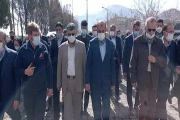 استان مرکزی به لحاظ دارا بودن صنایع سنگین، استان صنایع مادر در کشور است