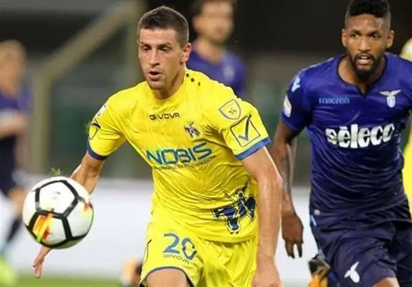 احتمال ضعیف حضور بازیکن ایتالیایی در استقلال