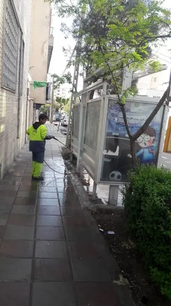 بیش از 260 سرپناه ایستگاه اتوبوس در شمال شرق تهران ضدعفونی شد