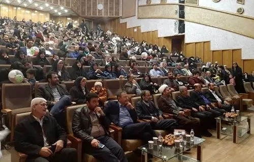 برگزاری مراسم جشن انقلاب اسلامی توسط پستبانکایران در هشتمین روز دهه مبارک فجر