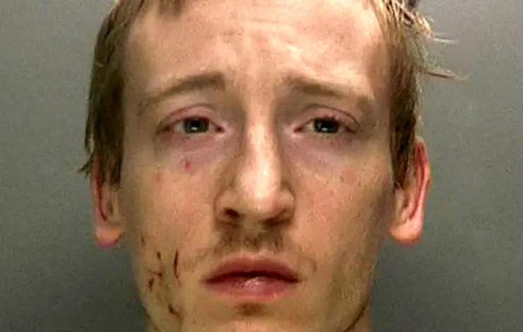 آزار و اذیت وحشیانه دختر در اتاق خصوصی بیمارستان + عکس 