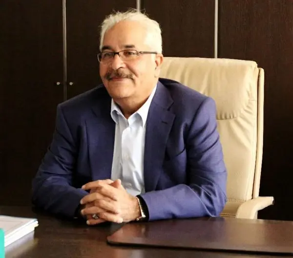 حمایت مدیر عامل چادرملو از ادامه طرح بزرگ ملی  انتقال آب خلیج فارس تا استانهای خراسان و اصفهان .  

