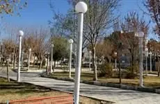 نصب یکهزار و ۲۳۲ شعله پرژکتور در بوستان های منطقه ۲۱
