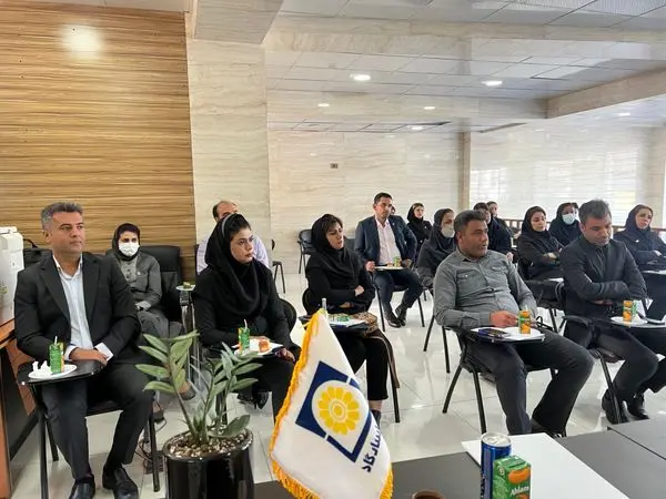 برگزاری جلسه پرسش و پاسخ بیمه های مسئولیت در بیمه پاسارگاد  منطقه ۱۵