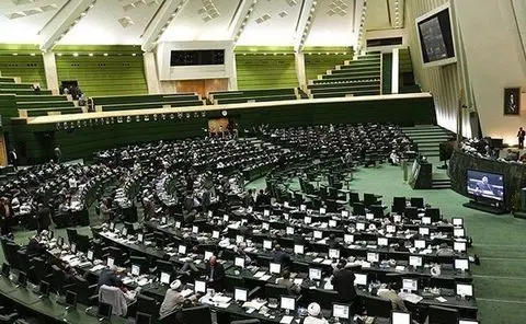 آغاز جلسه نوبت عصر امروز/ استیضاح آخوندی در دستور کار نمایندگان
