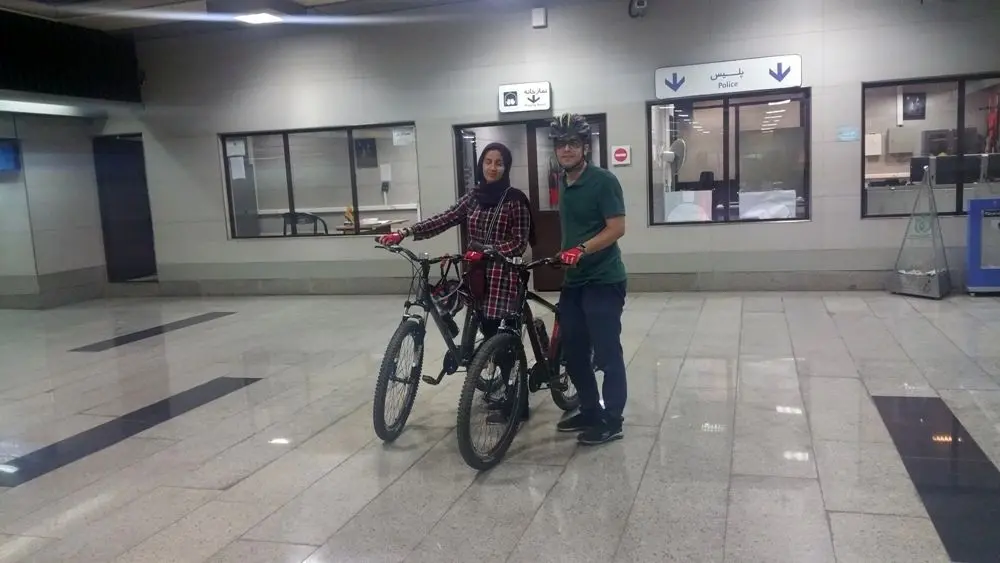 امکان سفر ترکیبی دوچرخه‌های معمولی با مترو از ساعت ابتدایی صبح تا ۶:۱۵
