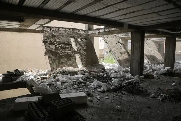 رفع خلاف 35 طبقه و بیش از 9 هزار متر مربع از ساخت و سازهای غیر مجاز در منطقه 19