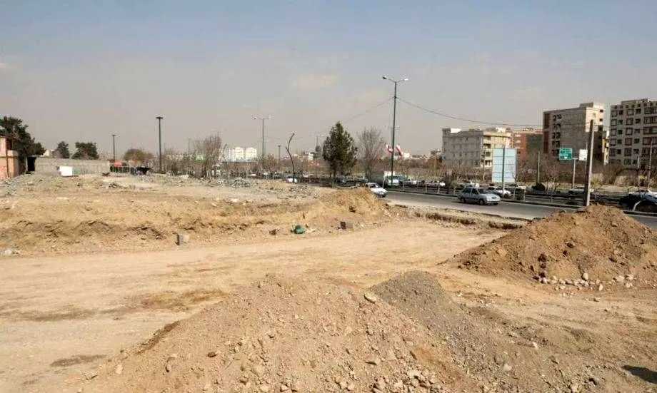 ایجاد دسترسی خیابان دانش آموز به بزرگراه شهید کاظمی

