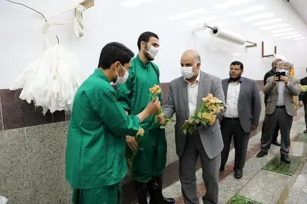 دیدار مدیر کل مستمری های سازمان تامین اجتماعی با کارگران بهشت زهرا (س)