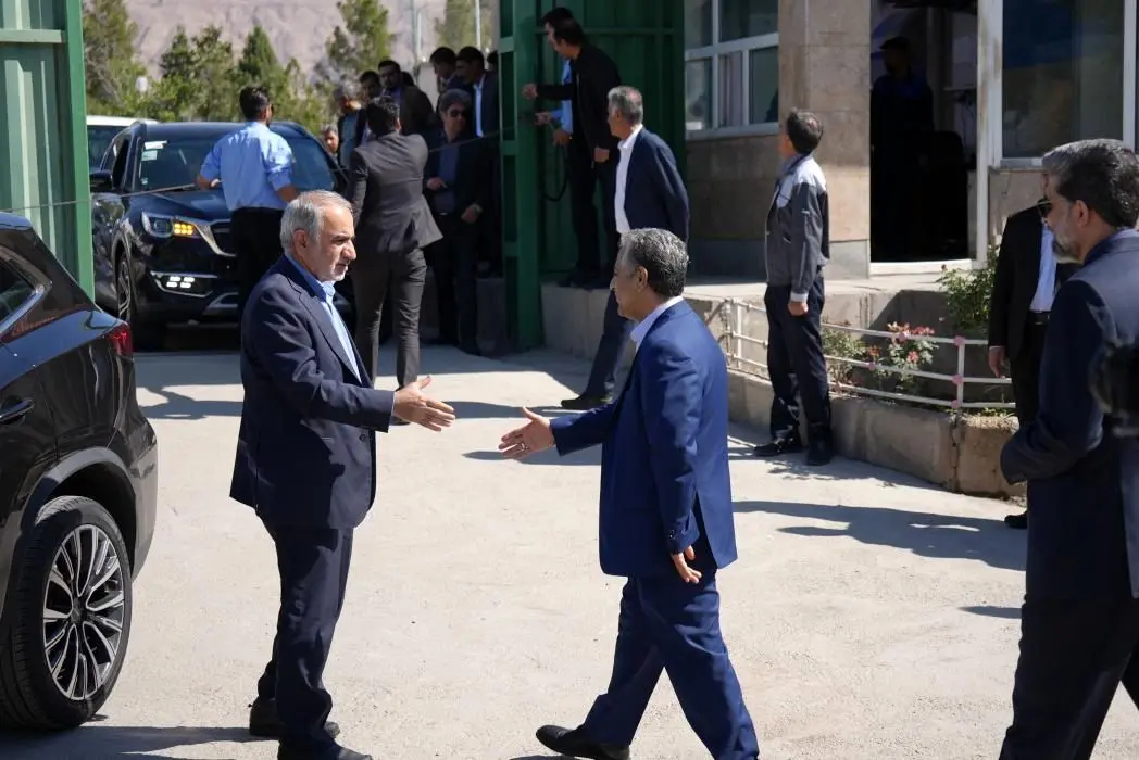 رییس کمیسیون ویژه حمایت از تولید: ظرفیت‌های بازار سرمایه در کنار نظام بانکی باید در خدمت توسعه بخش گردشگری و تولید قرار گیرد