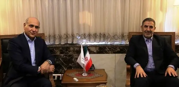 با کشاورزان آسیب دیده از حوادث قهری مساعدت و همراهی می کنیم