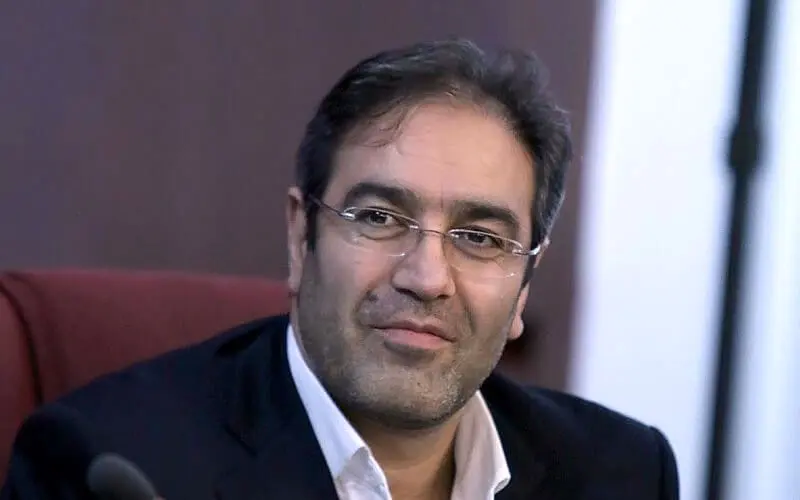 آمادگی بورس کالا برای عرضه سیب، کشمش و خرما