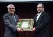 تقدیر شهردار منطقه ۱۵ از دبیر کانون  پزشکان منطقه

