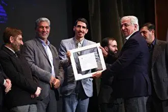 کسب عنوان ساخت داخل و فنآوری نوین جایزه نوآوری صنعت پتروشیمی، ره آوردتلاشگران پتروشیمی شهید تندگویان از دومین رویداد پتروفن