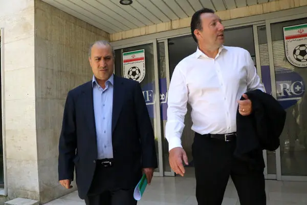 ویلموتس از نیمکت تیم ملی ایران دور شد