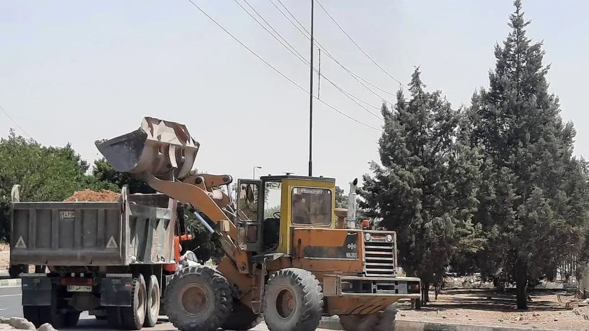 رفع آلودگی‌های بصری و زیست‌محیطی شهری در معابر محلی و بزرگراهی منطقه ۲۲