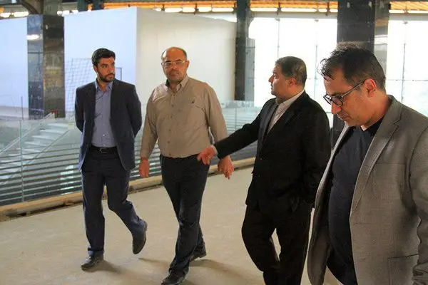 بازدید رئیس کمیته بودجه و نظارت مالی شورا از پایانه جدید شرق