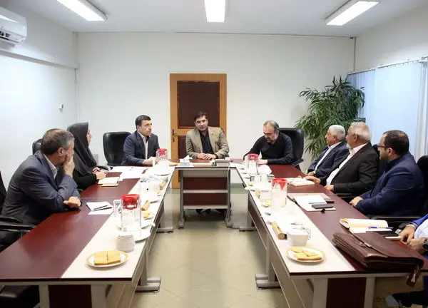 راه اندازی زنجیره ارزش کارخانه سازی را دنبال می کنیم