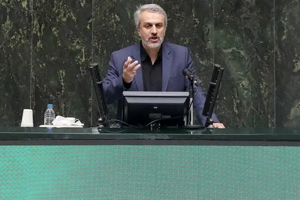  ملت ایران بداند که بنده آلوده به فساد نشده‌ام