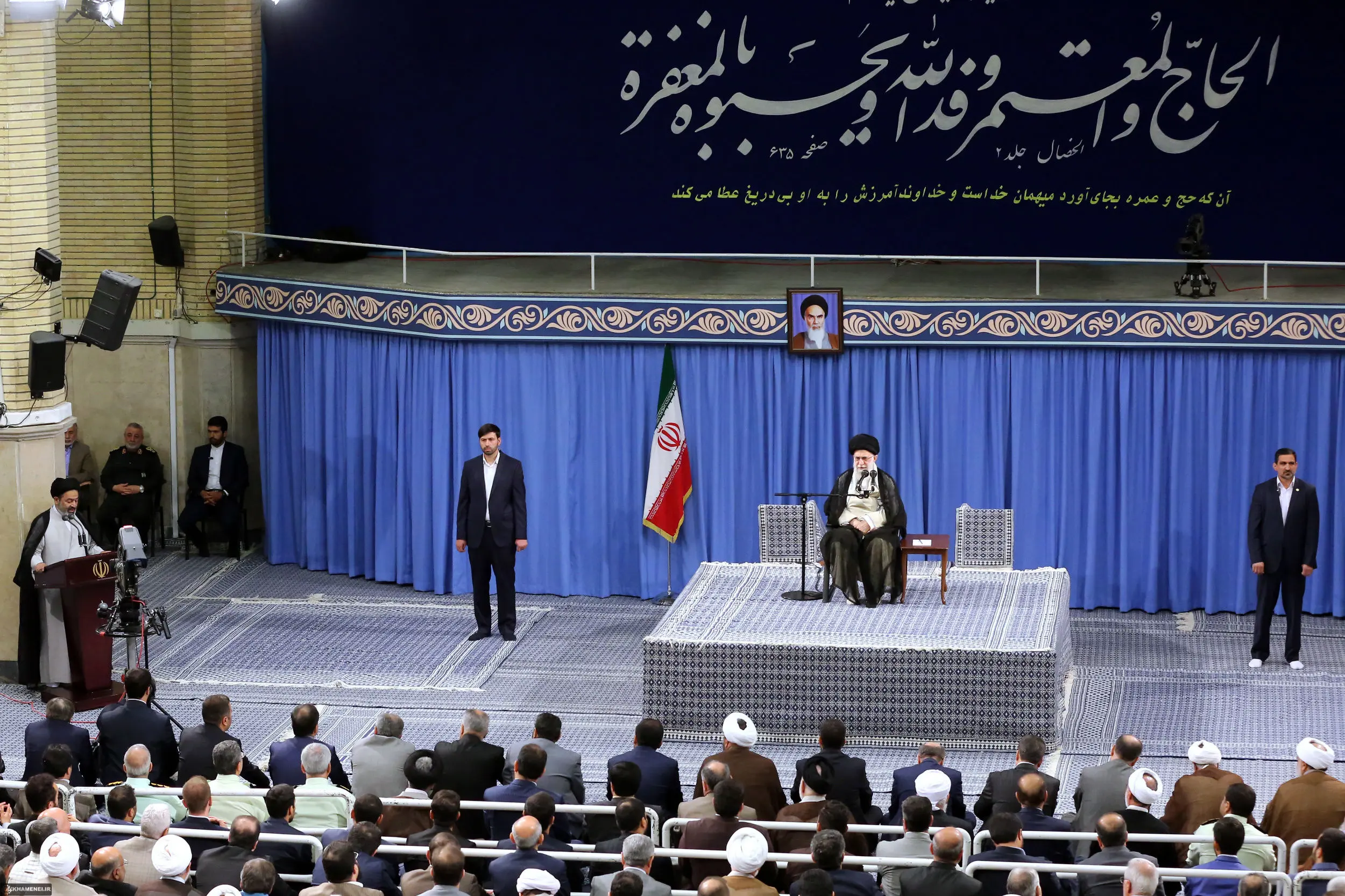 دشمنان مجبور می شوند در مقابل اسلام زانو بزنند