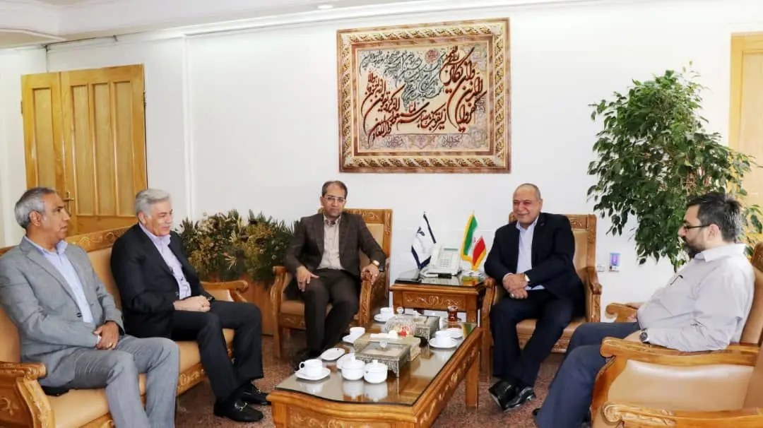 نشست مشترک شهردار منطقه۹ با  مدیر عامل ایران ایر

