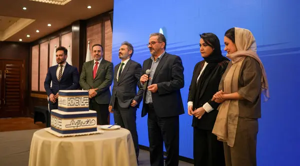 شروع همکاری دو شرکت بزرگ وطن‌زرین و صنایع آرمان سلولز یزد

