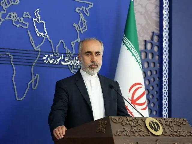 اعزام بمب‌افکن‌ها به غرب آسیا، بخشی از تقلای آمریکا برای سرپوش گذاشتن بر روند افول قدرتش است

