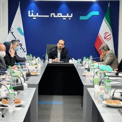 کار تیمی؛ محور فعالیتهای بیمه سینا در دوره جدید